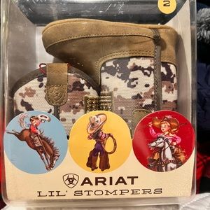 Ariat infant boots size 2